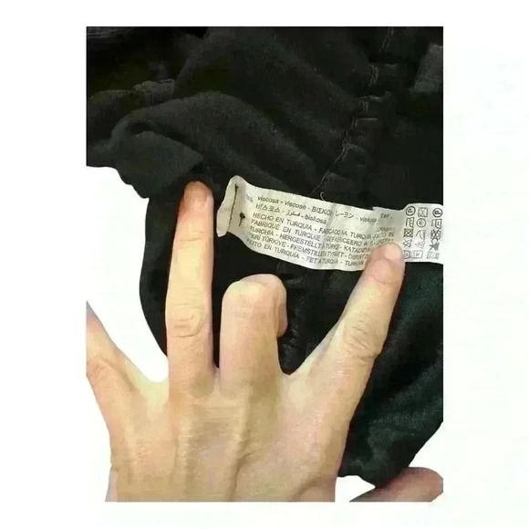 Zara black satin-like long sleeve button down top with drawstring, size M - Picture 5 of 6